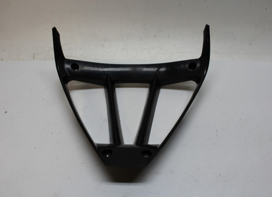 Cowl V shape under Yamaha YZF R1