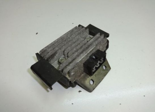Spanningsregelaar Kawasaki GPZ 750