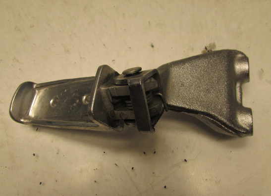 Main step holder left Yamaha V max