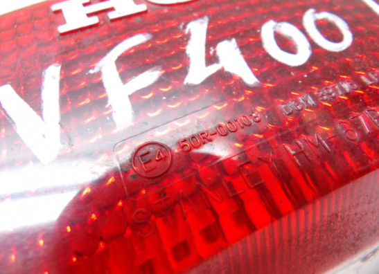 Achterlicht Honda VF 400 F