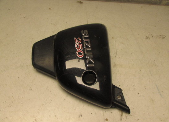 Cowl left small Suzuki GZ 250 Marauder