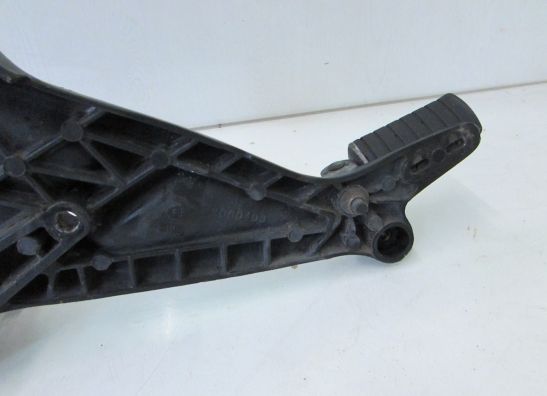 Main step holder right Triumph Sprint 900 Executive