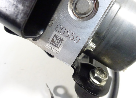 ABS pomp KTM 390 Duke