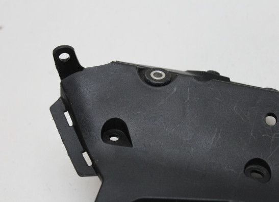 Rechter binnenkuip Yamaha MT 09
