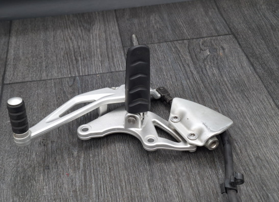 Fussrastetrager vorne rechts BMW R 1200 R