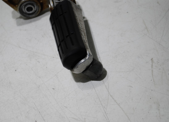 Footrest left Yamaha GTS 1000
