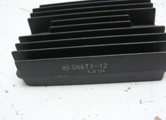 Spanningsregelaar Ducati 996