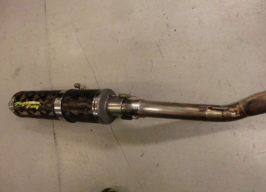 Uitlaat Kawasaki ZX 9 R