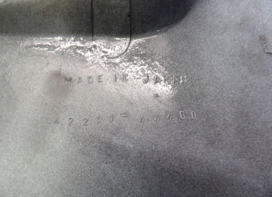 Seitenverkleidung links klein Suzuki GSX 400 E