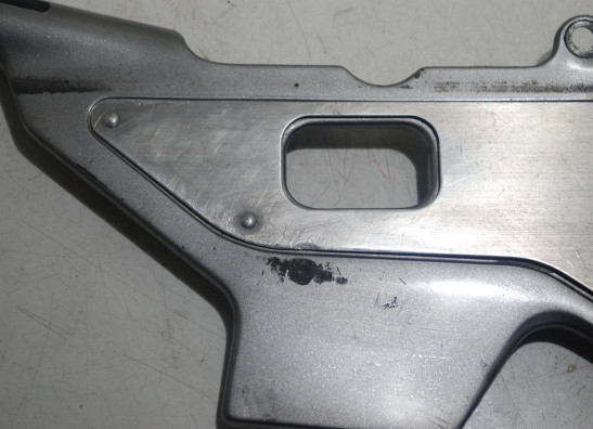 Cowl lower right Honda CBR 1000 F