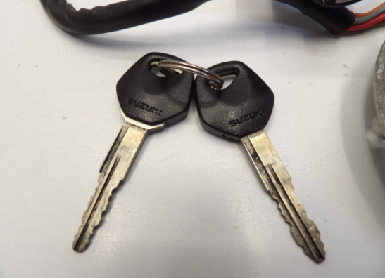 Key set Suzuki GSX R 600