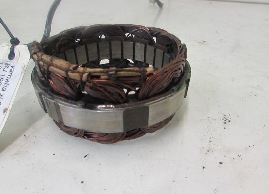 Generator Yamaha XJ 900 S Diversion