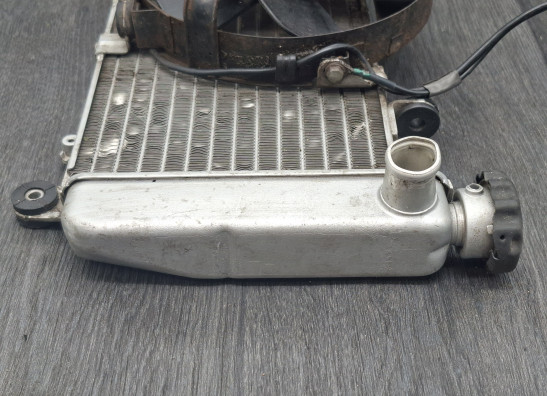 Radiator Honda VFR 750