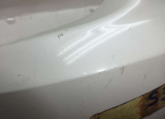 Front fender Suzuki GSX 550 EF