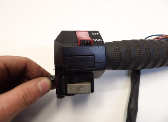 Handlebar switch assy right Yamaha XJ 700