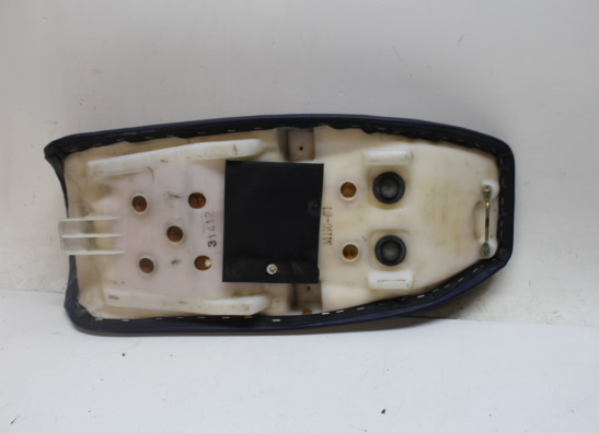 Zadel Honda VF 1000 F