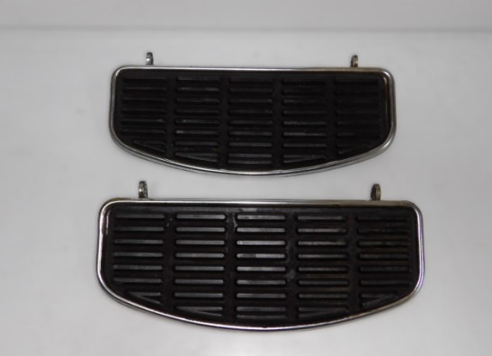 Footrest right Moto Guzzi California 3