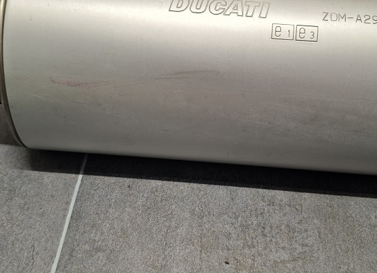 Auspuff Ducati Monster 800