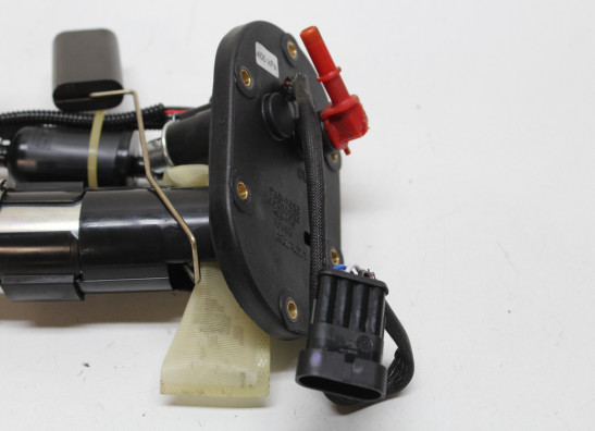 Brandstofpomp Aprilia Tuono 660