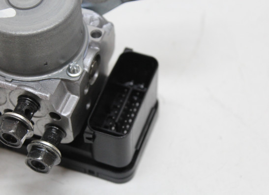 ABS pomp Kawasaki Z 900