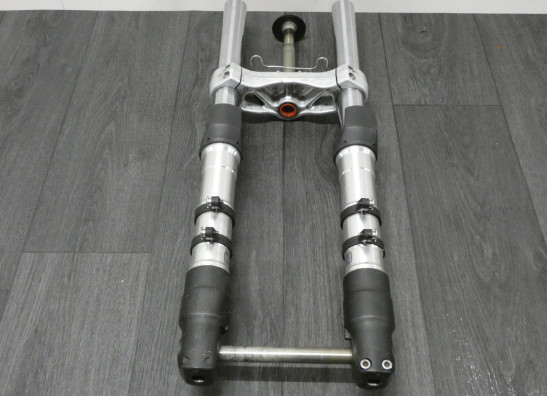 Voorpoten compleet Triumph 955 daytona
