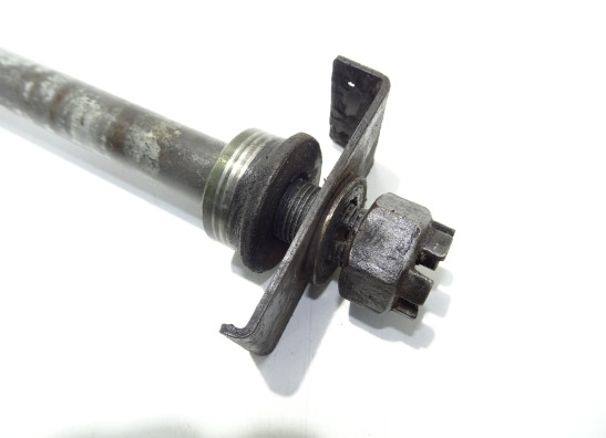 Rear axle Kawasaki Z 750