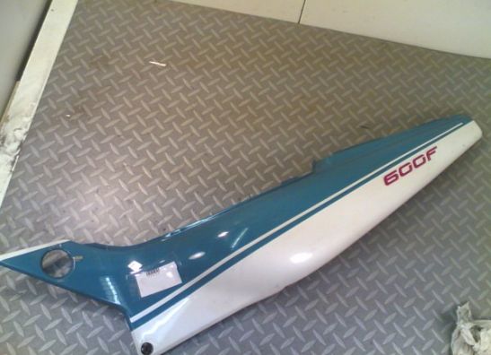 Cowl left rear Honda CBR 600 F