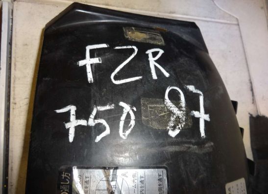 Rear fender Yamaha FZR 1000