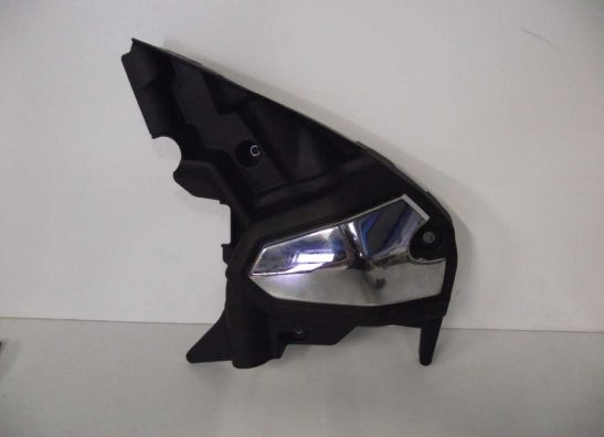 Seitenverkleidung links klein Suzuki B KING 1300