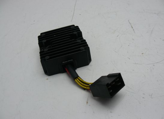 Spanningsregelaar Suzuki GSX R 750