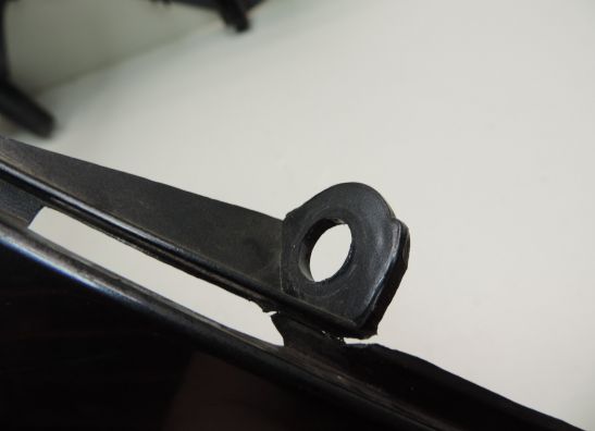 Cowl upper front Suzuki Burgman 400