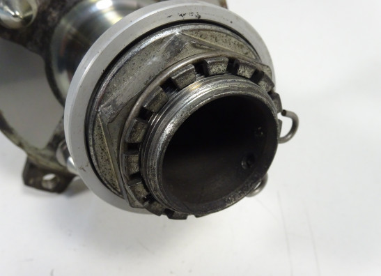 Rear axle Ducati 848