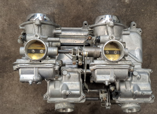 Carburetor assy Honda VF 1000 F