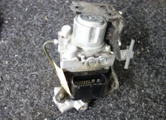 ABS pomp Honda Deauville 650 - 700