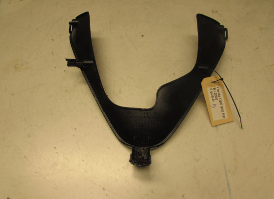 Cowl V shape under Honda CBR Fireblade