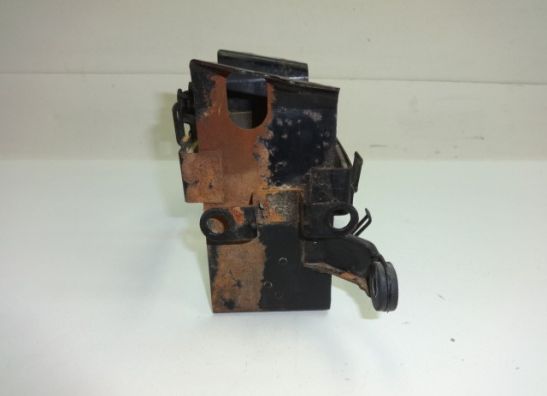 Batterie befestigung Suzuki GSX F 1100