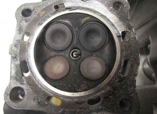 Cilinderkop Honda VF 700  750 F