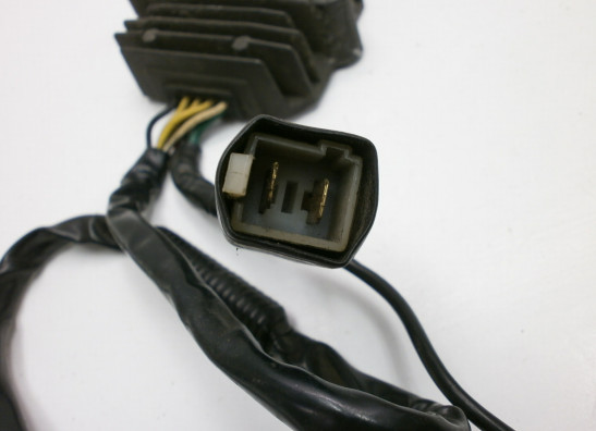 Regler Gleichrichter Honda CBR 1000 F