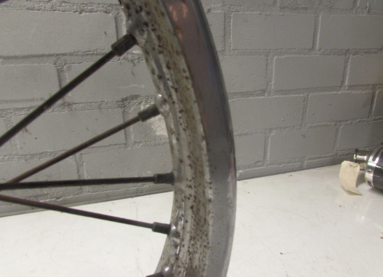 Voorvelg Suzuki GN 400