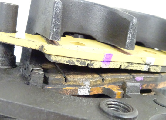 Remklauw rechts voor Kawasaki ER 6