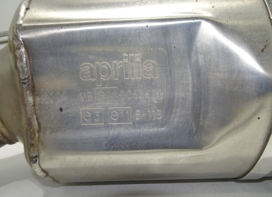 Uitlaat Aprilia RSV 1000
