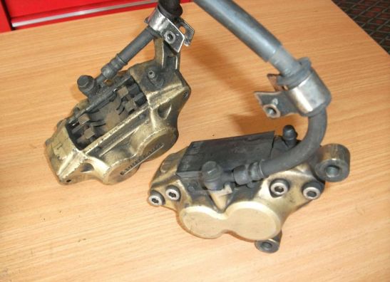 Bremssattel Bremszangen vorne Yamaha FZR 1000