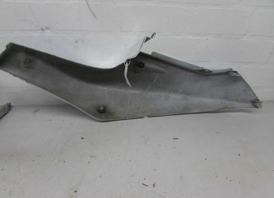 Cowl rear right Suzuki GSX R 750