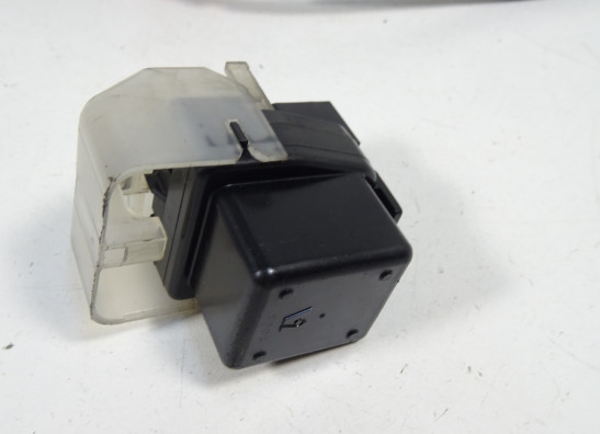 Startmotor relais Suzuki GSR 600