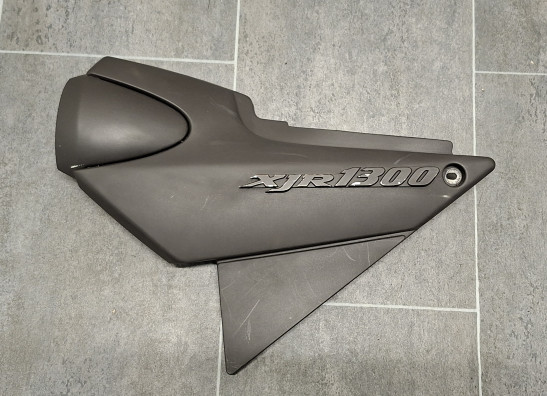 Cowl left small Yamaha XJR 1300
