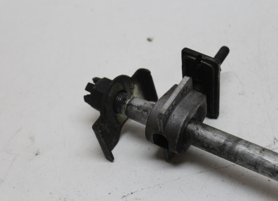 Achteras Kawasaki ER 5