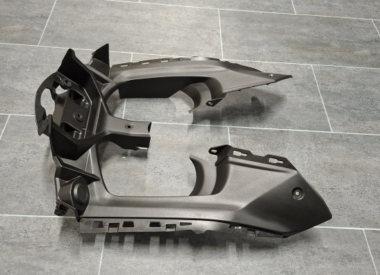 Cowl inside upper Kawasaki Ninja 650