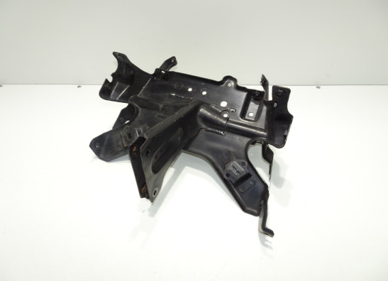 Stay upper cowl BMW F 650 CS Scarver