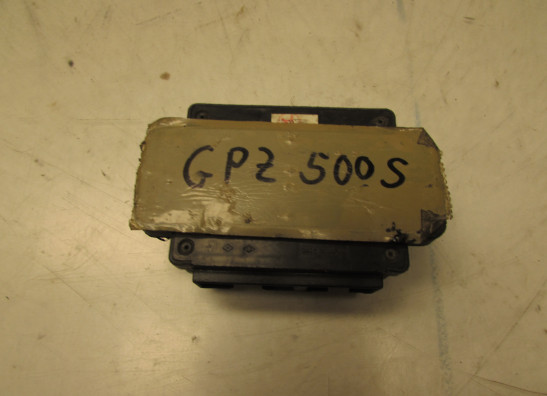 Fuse box Kawasaki GPZ 500