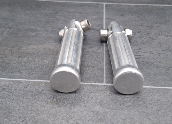 Voetsteun links Harley Davidson Sportster